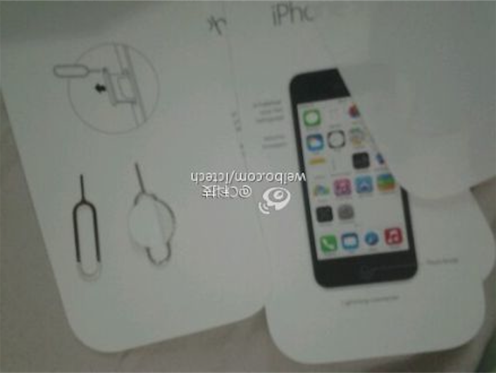 iPhone 5C packaging and manual images leaked-03
