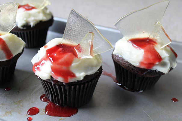 Spooky Halloween Cupcakes That Is Suspiciously Delicious-05