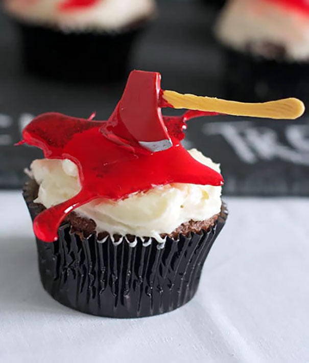 Spooky Halloween Cupcakes That Is Suspiciously Delicious-10