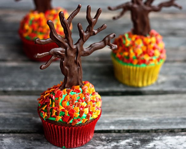Spooky Halloween Cupcakes That Is Suspiciously Delicious-20