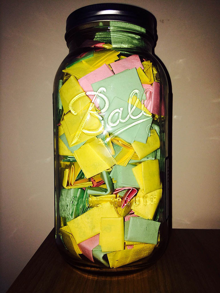 Boyfriend Writes 365 Love Notes For His Girlfriend To Read All Year Rumors City