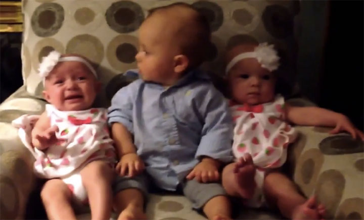 Confused Little Boy Meets Twins For The First Time His Reaction Is Priceless