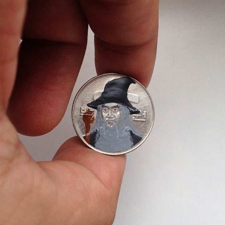 This-Artist-Transform-Coins-Into-Pieces-Of-Pop-Culture-06