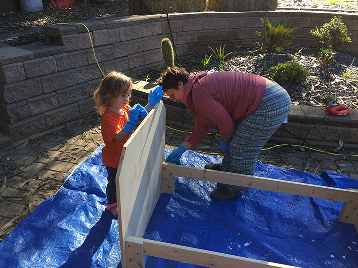 This Father Built A Superhero Bed For His Daughter-04